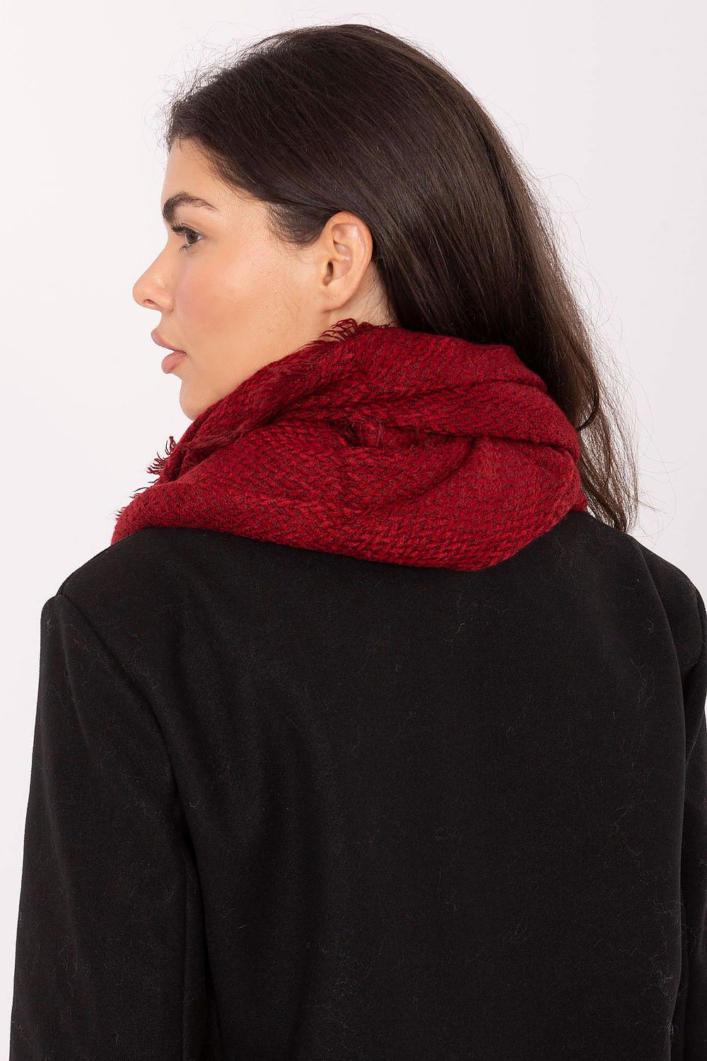 Shawl model 219619 AT