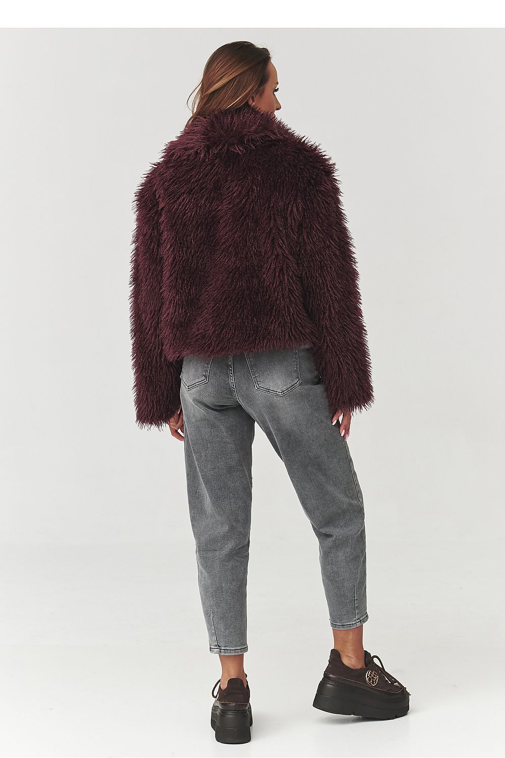 Jacket model 219750 Makadamia