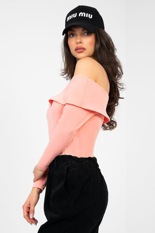 Blouse model 224747 Rue Paris