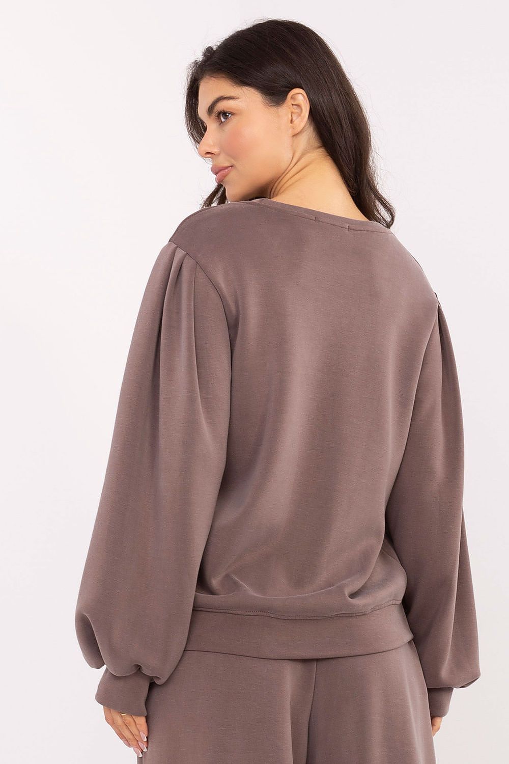  Sweatshirt model 220619 Factory Price 