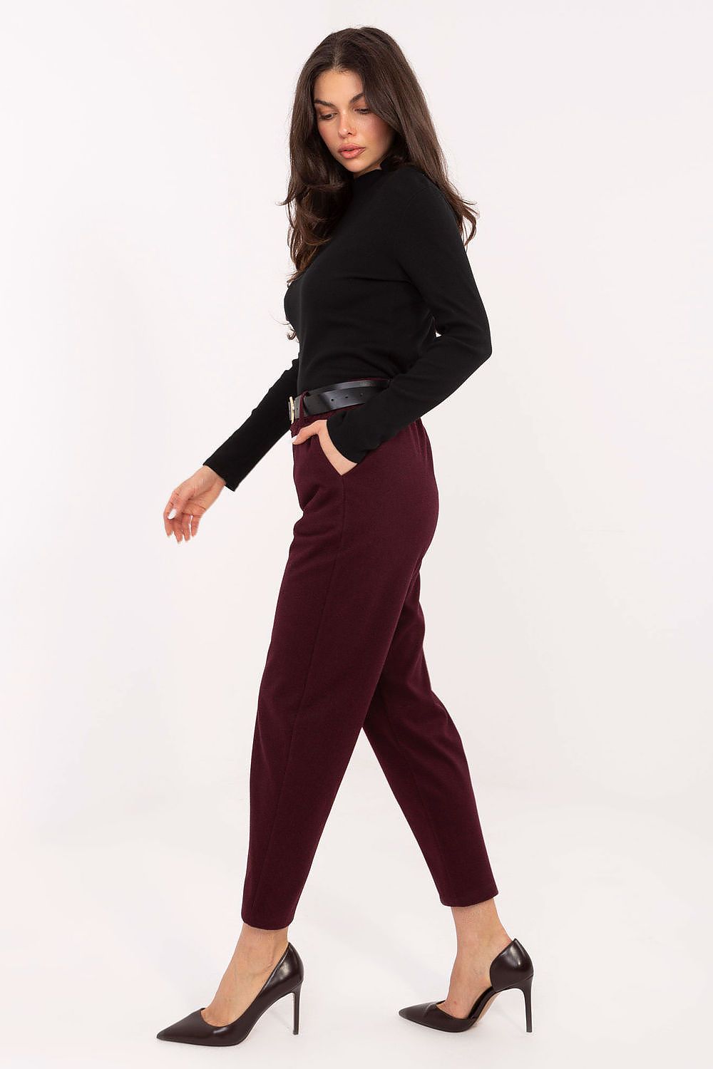 Women trousers model 222925 Rue Paris 