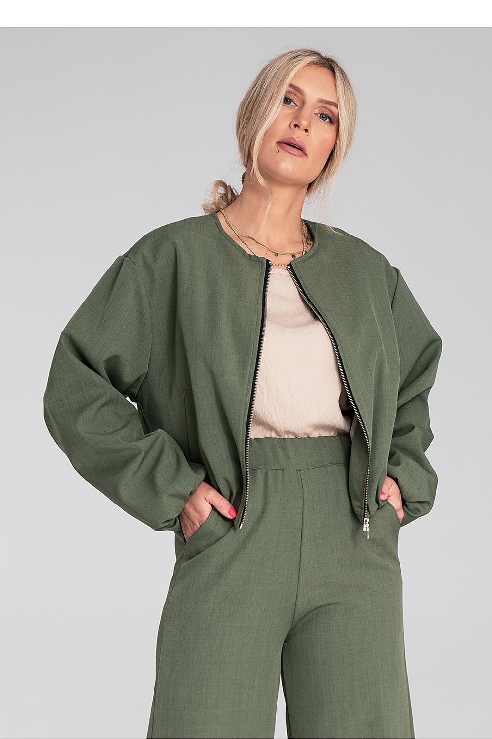  Jacket model 223545 Figl 