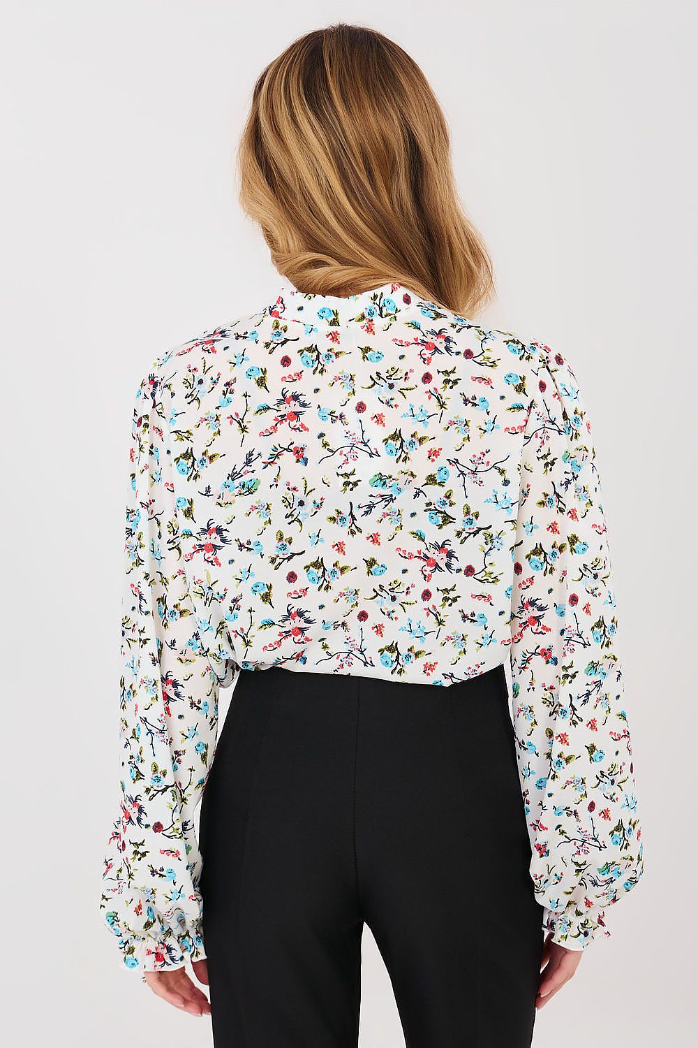  Long sleeve shirt model 223578 Lakerta 