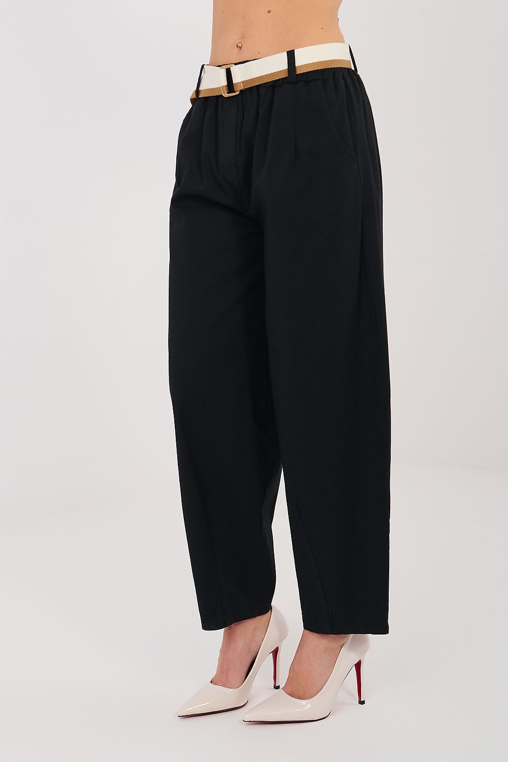  Women trousers model 224177 Italy Moda 