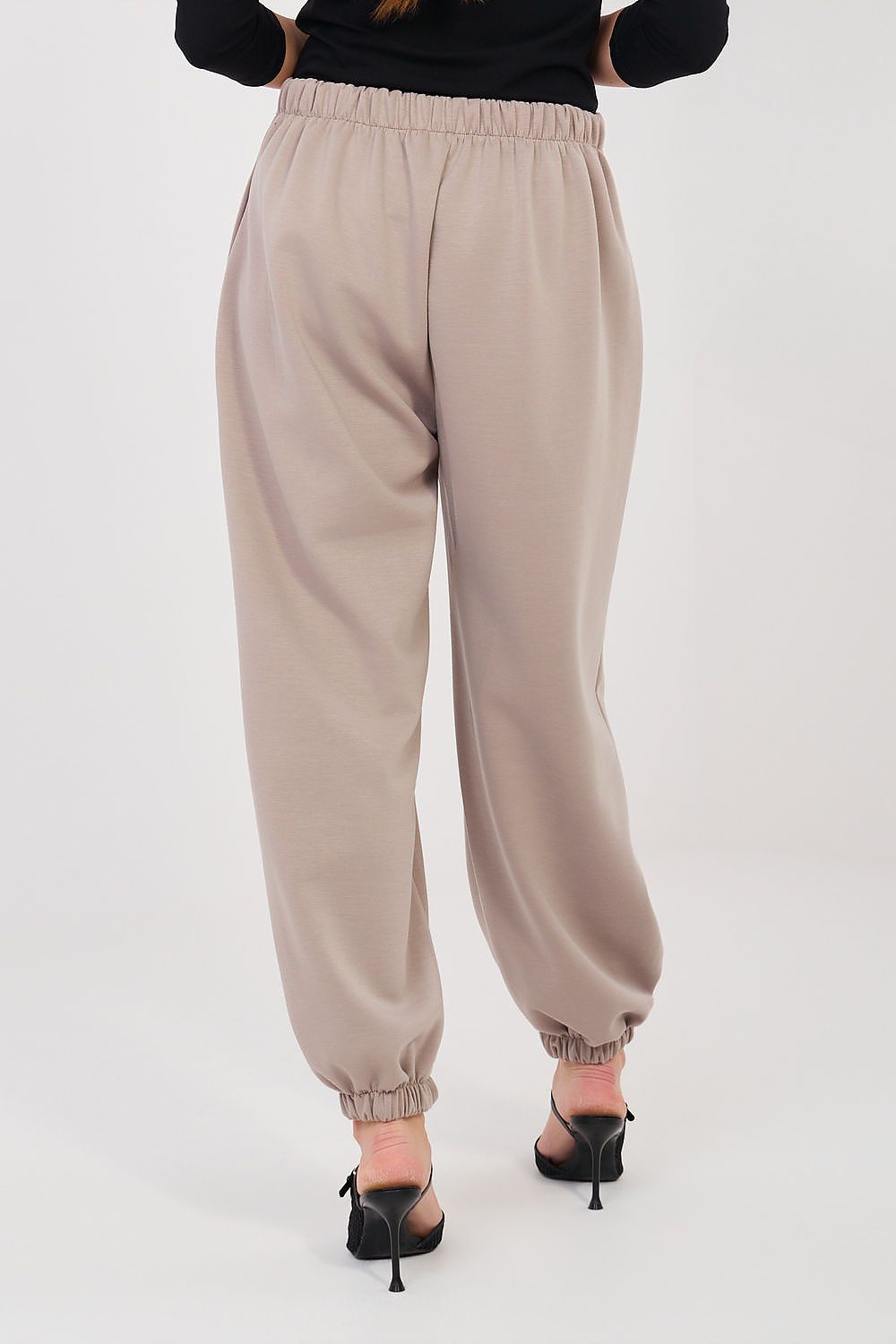  Tracksuit trousers model 224833 Italy Moda 